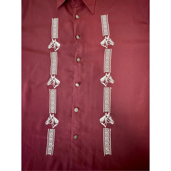 Saxifon Embroidered Horses Maroon Short Sleeve Button Up Shirt Size Large - Picture 3 of 8